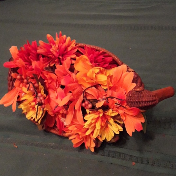 arrangement - Picture 1 of 1